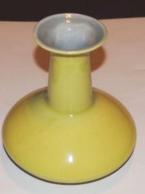 Red Wing B1426 Vase